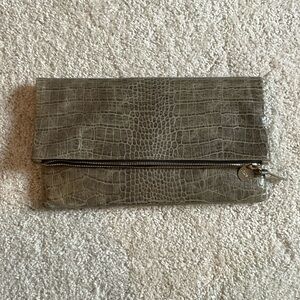 Clare V. Foldover Clutch